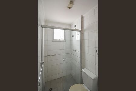 Apartamento à venda com 66m², 3 quartos e 2 vagas Apartamento à venda com 66m², 3 quartos e 2 vagasBanheiro da Suíte