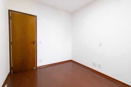 Apartamento para alugar com 70m², 2 quartos e 1 vaga Apartamento para alugar com 70m², 2 quartos e 1 vagaQuarto 2