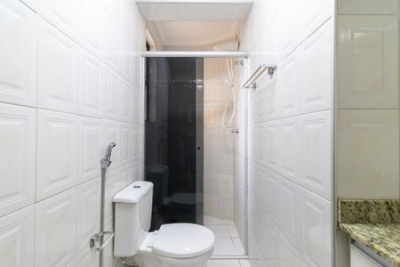 Apartamento para alugar com 70m², 2 quartos e 1 vaga Apartamento para alugar com 70m², 2 quartos e 1 vagaBanheiro