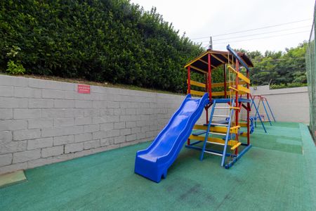 Apartamento para alugar com 70m², 2 quartos e 1 vaga Apartamento para alugar com 70m², 2 quartos e 1 vagaÁrea comum - Playground