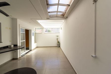 Casa de condomínio à venda com 638m², 4 quartos e 4 vagas Casa de condomínio à venda com 638m², 4 quartos e 4 vagasÁrea Gourmet