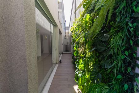 Casa de condomínio à venda com 638m², 4 quartos e 4 vagas Casa de condomínio à venda com 638m², 4 quartos e 4 vagasVaranda Sala