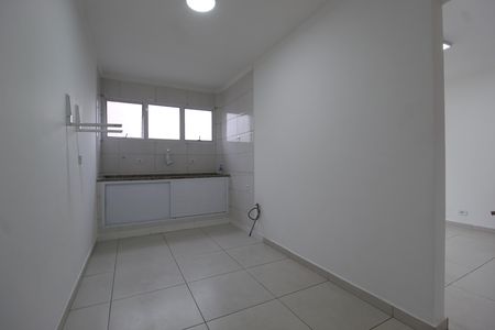 Apartamento para alugar com 74m², 2 quartos e sem vagaCozinha e Área de Serviço