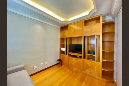 Apartamento para alugar com 63m², 2 quartos e 1 vaga