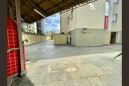 Apartamento para alugar com 63m², 2 quartos e 1 vaga