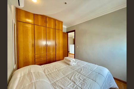 Apartamento para alugar com 63m², 2 quartos e 1 vaga
