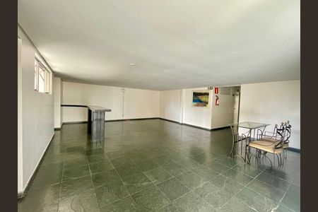 Apartamento para alugar com 63m², 2 quartos e 1 vaga