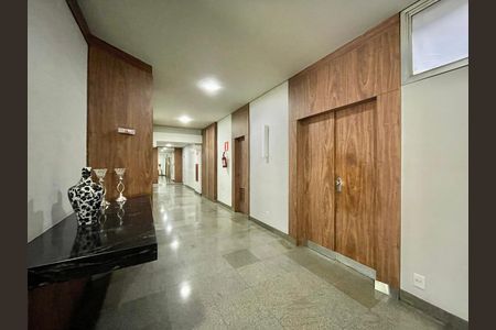 Apartamento para alugar com 63m², 2 quartos e 1 vaga
