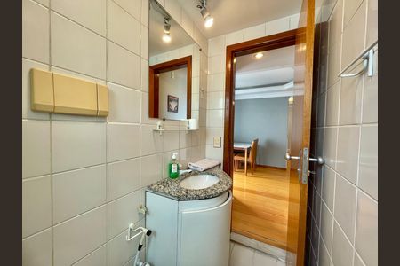 Apartamento para alugar com 63m², 2 quartos e 1 vaga