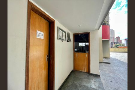 Apartamento para alugar com 63m², 2 quartos e 1 vaga