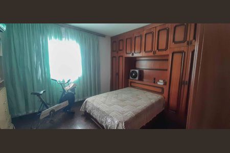 Casa para alugar com 250m², 4 quartos e 5 vagasQuarto 2