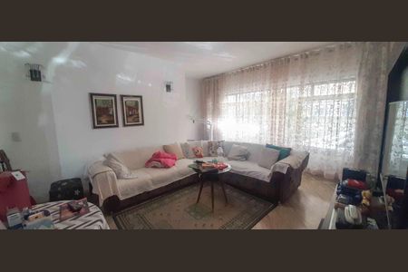 Sala de casa para alugar com 4 quartos, 250m² em Vila Antonio, São Paulo