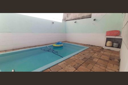 Casa para alugar com 250m², 4 quartos e 5 vagasPiscina