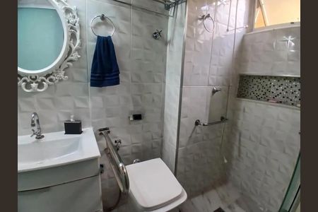 Apartamento para alugar com 85m², 2 quartos e 1 vaga Apartamento para alugar com 85m², 2 quartos e 1 vagaBanheiro da Suíte