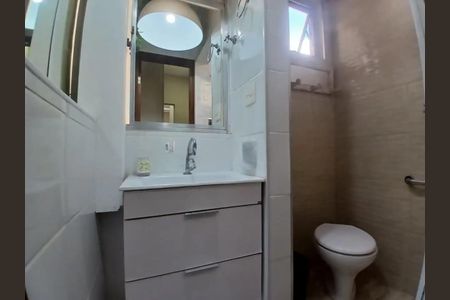 Banheiro da Suíte de apartamento para alugar com 2 quartos, 85m² em Santo Antônio, Belo Horizonte
