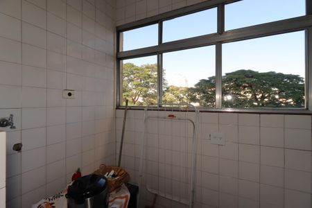 Apartamento para alugar com 60m², 2 quartos e 1 vagaÁrea de Serviço