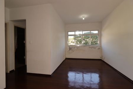 Apartamento para alugar com 60m², 2 quartos e 1 vagaSala
