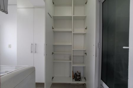Apartamento para alugar com 70m², 2 quartos e 1 vaga