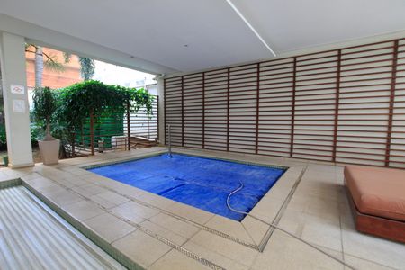 Apartamento para alugar com 70m², 2 quartos e 1 vaga