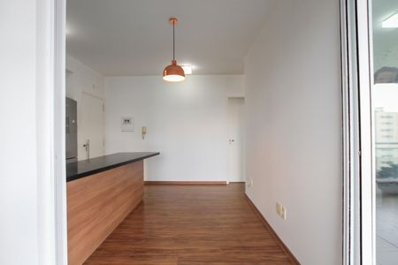 Apartamento para alugar com 70m², 2 quartos e 1 vaga