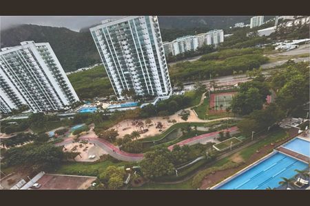 Apartamento à venda com 325m², 4 quartos e 2 vagas Apartamento à venda com 325m², 4 quartos e 2 vagasVista