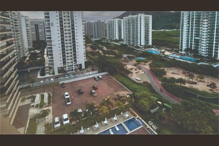 Apartamento à venda com 325m², 4 quartos e 2 vagas Apartamento à venda com 325m², 4 quartos e 2 vagasVista