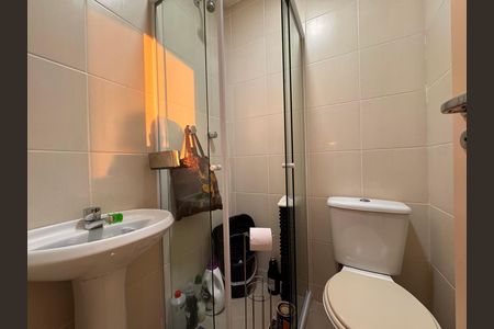 Apartamento à venda com 180m², 3 quartos e 3 vagasCozinha e Área de Serviço - Banheiro