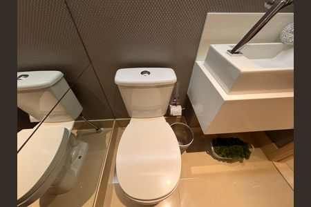 Apartamento à venda com 180m², 3 quartos e 3 vagasLavabo