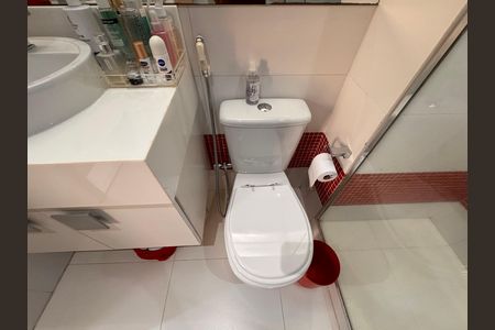 Apartamento à venda com 180m², 3 quartos e 3 vagasSuíte 2 - Banheiro