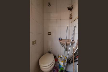 Casa para alugar com 250m², 5 quartos e 6 vagas Casa para alugar com 250m², 5 quartos e 6 vagasCasa 1 - Lavabo Externo