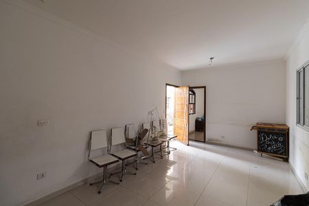 Casa para alugar com 250m², 5 quartos e 6 vagas Casa para alugar com 250m², 5 quartos e 6 vagasCasa 2 - Sala