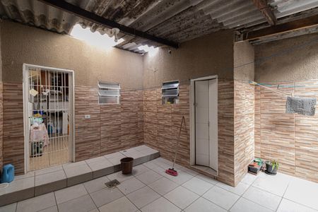 Casa para alugar com 250m², 5 quartos e 6 vagas Casa para alugar com 250m², 5 quartos e 6 vagasCasa 2 - Área de Serviço