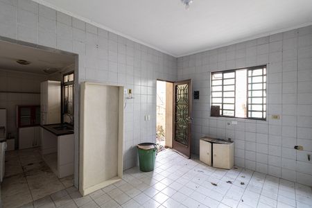 Casa para alugar com 250m², 5 quartos e 6 vagas Casa para alugar com 250m², 5 quartos e 6 vagasCasa 3 - Cozinha
