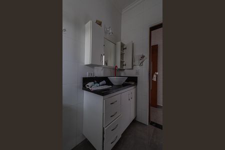 Casa para alugar com 250m², 5 quartos e 6 vagas Casa para alugar com 250m², 5 quartos e 6 vagasCasa 2 - Banheiro