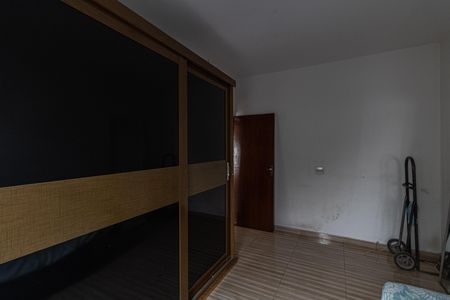 Casa para alugar com 250m², 5 quartos e 6 vagas Casa para alugar com 250m², 5 quartos e 6 vagasCasa 2 - Quarto 3