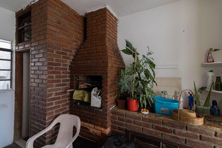 Casa para alugar com 250m², 5 quartos e 6 vagas Casa para alugar com 250m², 5 quartos e 6 vagasCasa 1 - Churrasqueira