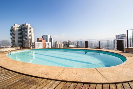 Apartamento para alugar com 28m², 1 quarto e 1 vagaPiscina