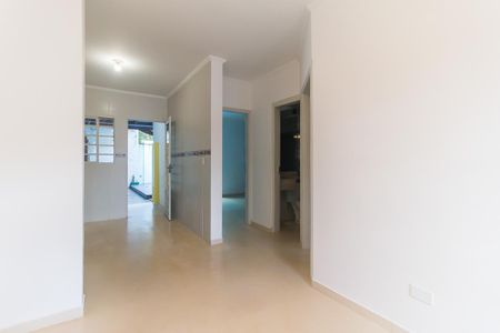 Sala de casa de condomínio para alugar com 2 quartos, 58m² em Vila Nova Aparecida, Mogi das Cruzes