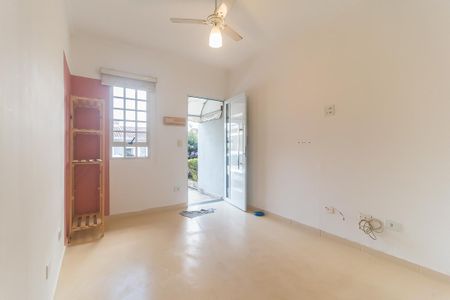 Sala de casa de condomínio para alugar com 2 quartos, 58m² em Vila Nova Aparecida, Mogi das Cruzes