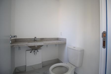 Apartamento à venda com 142m², 3 quartos e 3 vagasBanheiro da Suíte 2