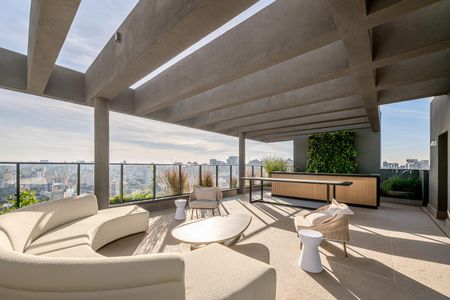 Apartamento à venda com 142m², 3 quartos e 3 vagas Apartamento à venda com 142m², 3 quartos e 3 vagasRooftop