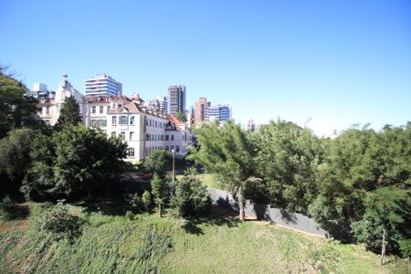 Apartamento à venda com 142m², 3 quartos e 3 vagasVista