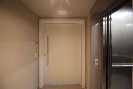 Apartamento à venda com 142m², 3 quartos e 3 vagasHall de entrada