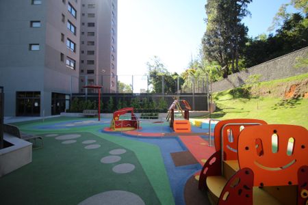 Apartamento à venda com 142m², 3 quartos e 3 vagasÁrea comum - Playground