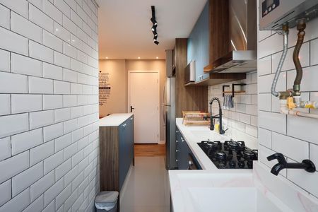 Apartamento à venda com 43m², 2 quartos e sem vaga Apartamento à venda com 43m², 2 quartos e sem vagaCozinha - Armários