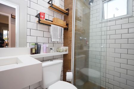 Apartamento à venda com 43m², 2 quartos e sem vaga Apartamento à venda com 43m², 2 quartos e sem vagaBanheiro
