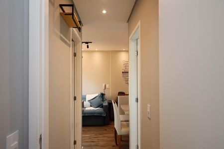 Apartamento à venda com 43m², 2 quartos e sem vaga Apartamento à venda com 43m², 2 quartos e sem vagaCorredor