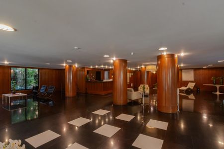 Apartamento à venda com 70m², 2 quartos e 1 vaga Apartamento à venda com 70m², 2 quartos e 1 vagaÁrea comum - Hall Social