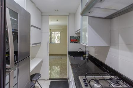 Apartamento à venda com 70m², 2 quartos e 1 vaga Apartamento à venda com 70m², 2 quartos e 1 vagaCozinha