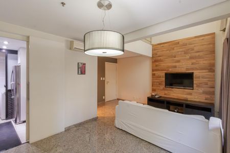 Sala de apartamento à venda com 2 quartos, 70m² em Indianópolis, São Paulo